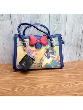 Loungefly Disney Snow White & 7 Dwarfs Princess Handbag Crossbody NEW RARE